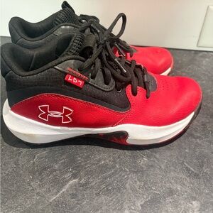 Under Armour Lockdown 7 low basketball shoes size 5.5